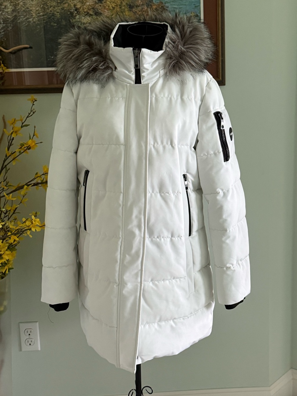 Nautica White Quilted Puffer Coat with Faux Fur-Trim Hood